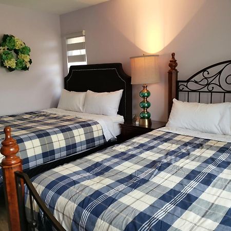 Bed Plus Yvr Richmond Luaran gambar
