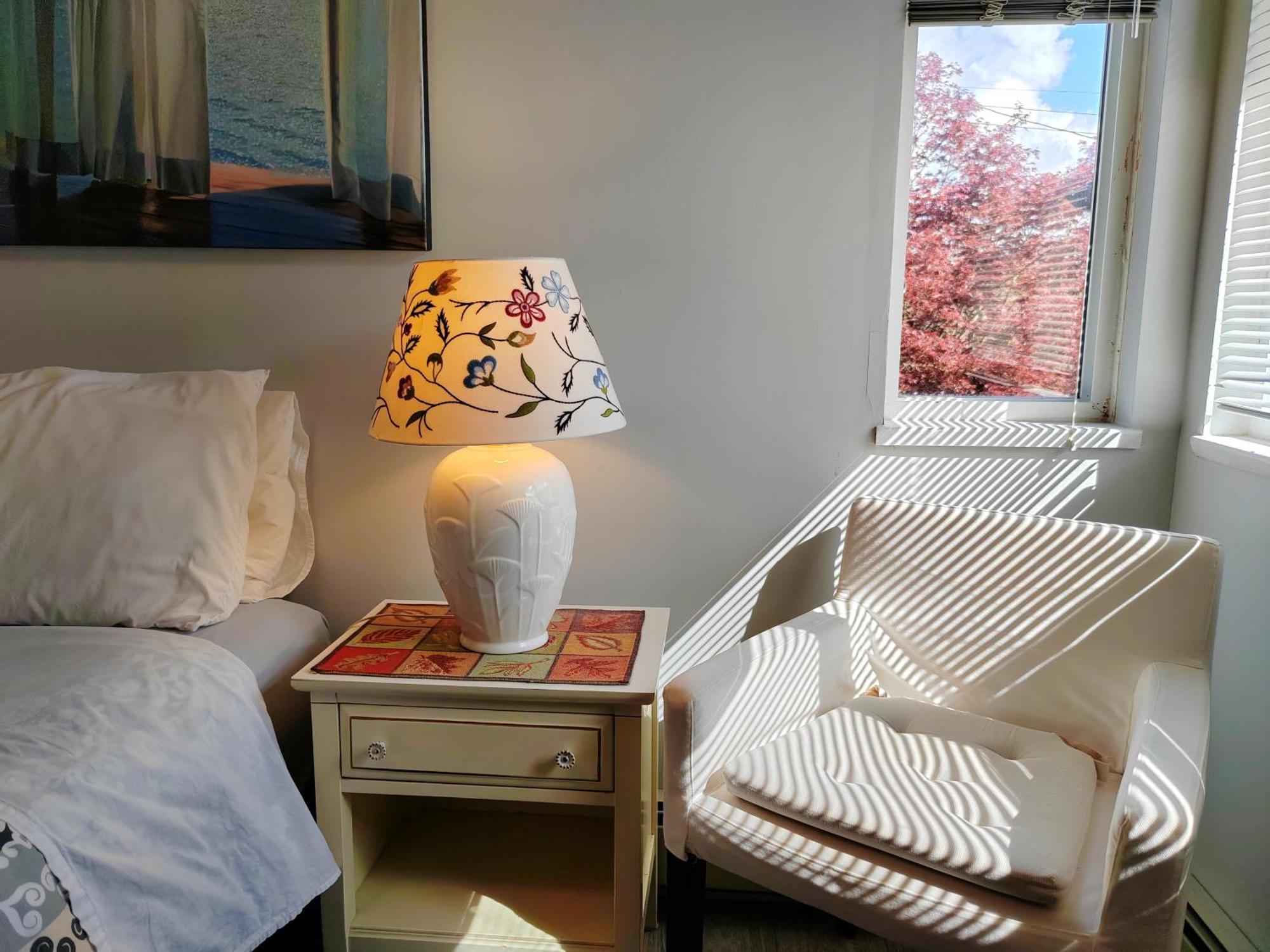 Bed Plus Yvr Richmond Luaran gambar