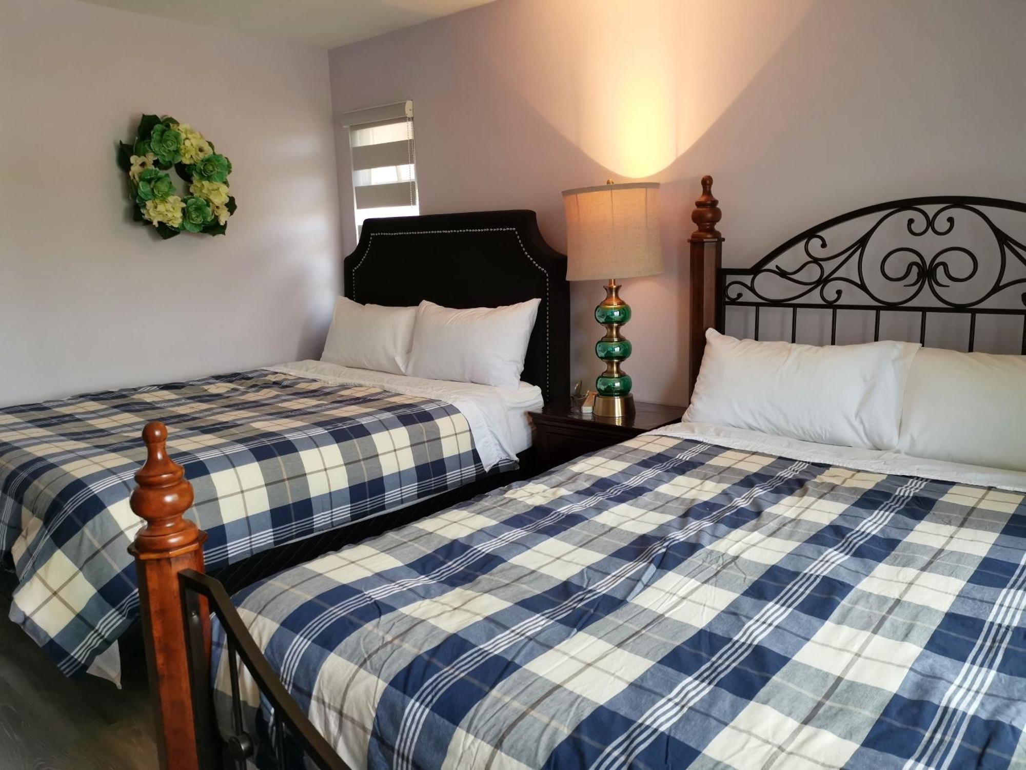 Bed Plus Yvr Richmond Luaran gambar